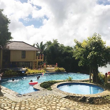 Porta Verde Resort Villas Caliraya Dolores  Exteriör bild