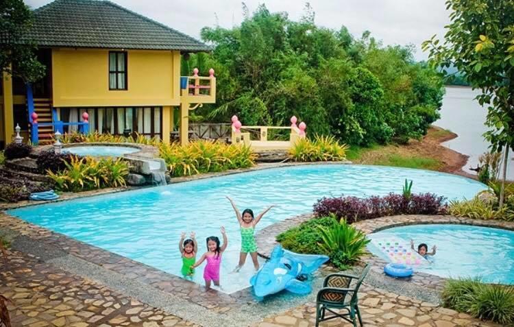 Porta Verde Resort Villas Caliraya Dolores  Exteriör bild