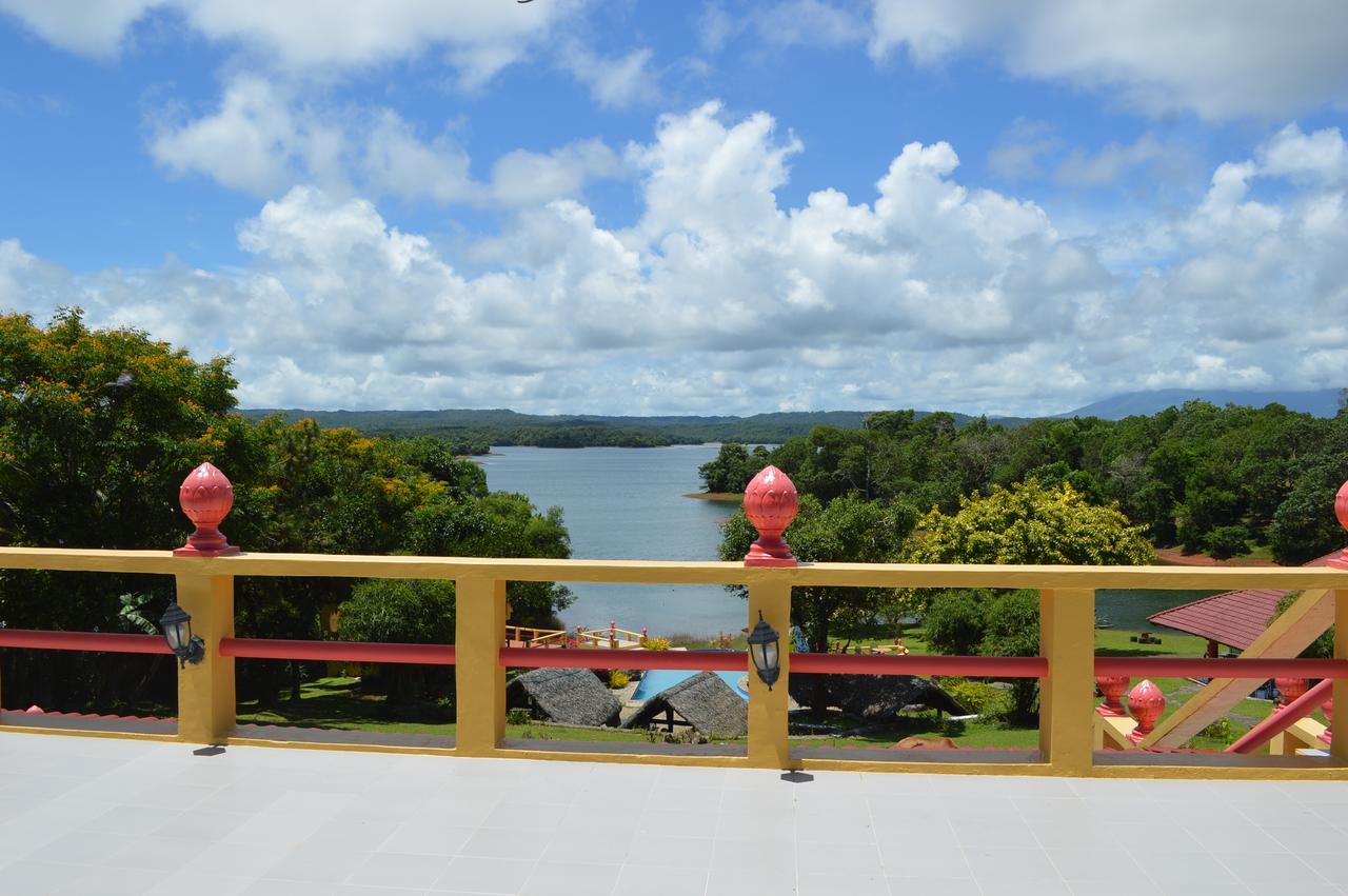 Porta Verde Resort Villas Caliraya Dolores  Exteriör bild