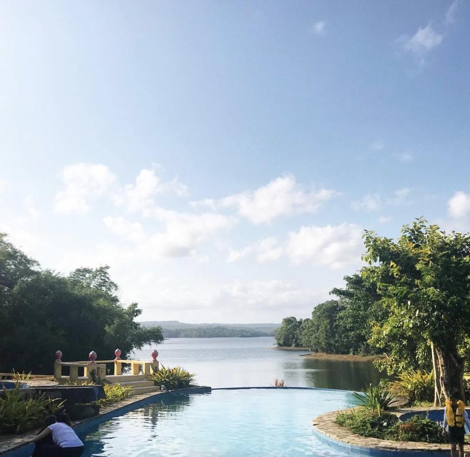 Porta Verde Resort Villas Caliraya Dolores  Exteriör bild